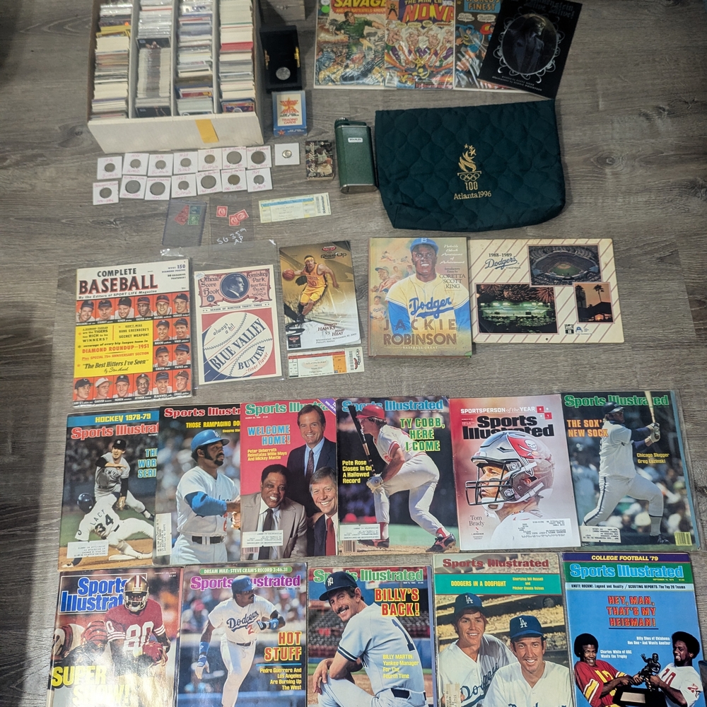 Vintage Sports Illustrated Collectible Magazine Lot - Green Accent